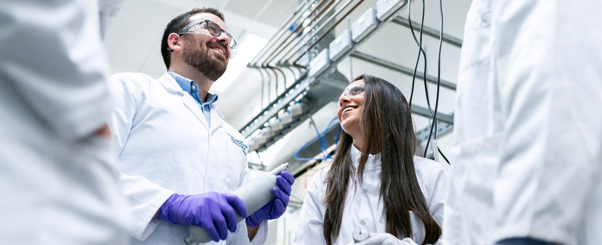 Собственный лабораторно-исследовательский центр Собственный лабораторно-исследовательский центр